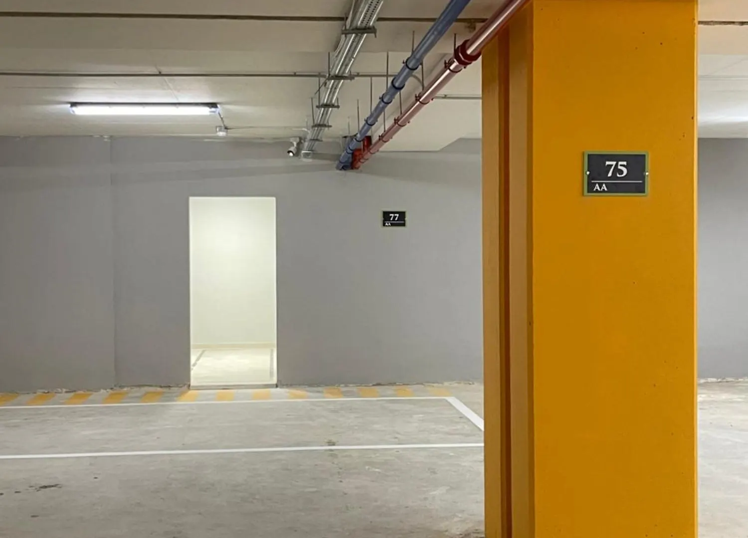 Elysium Apartment Tiran 0*,
