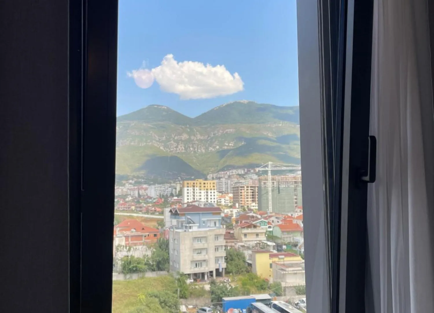 Elysium Apartment Tiran