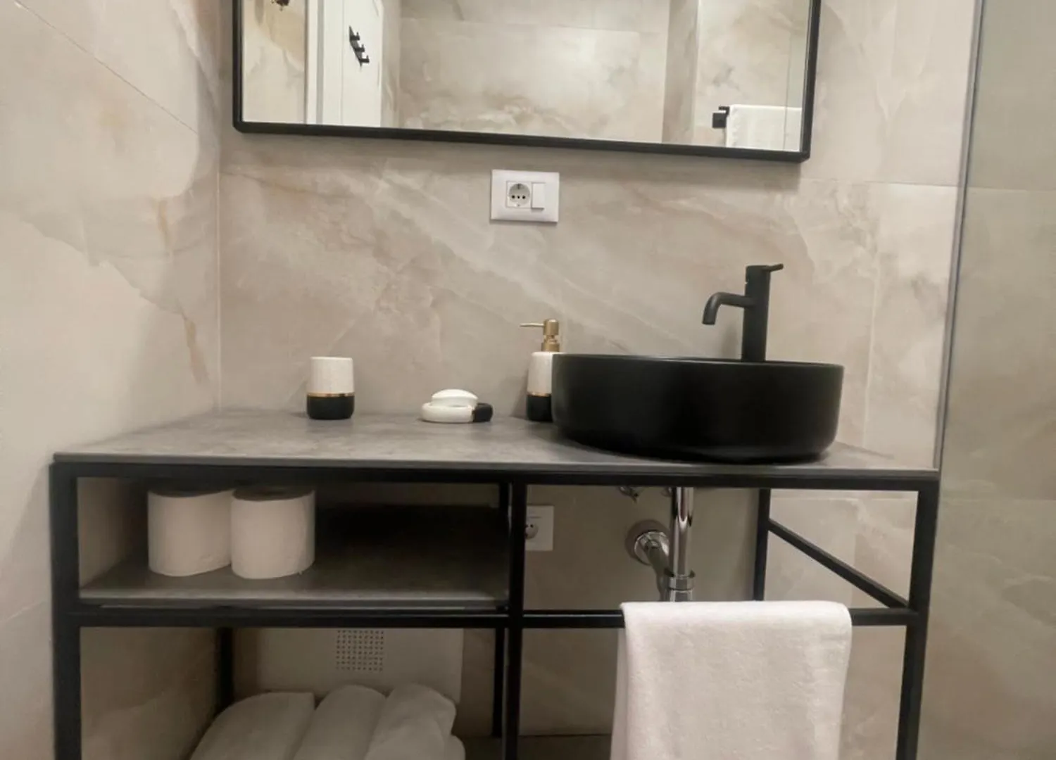 Elysium Apartment Tiran Arnavutluk