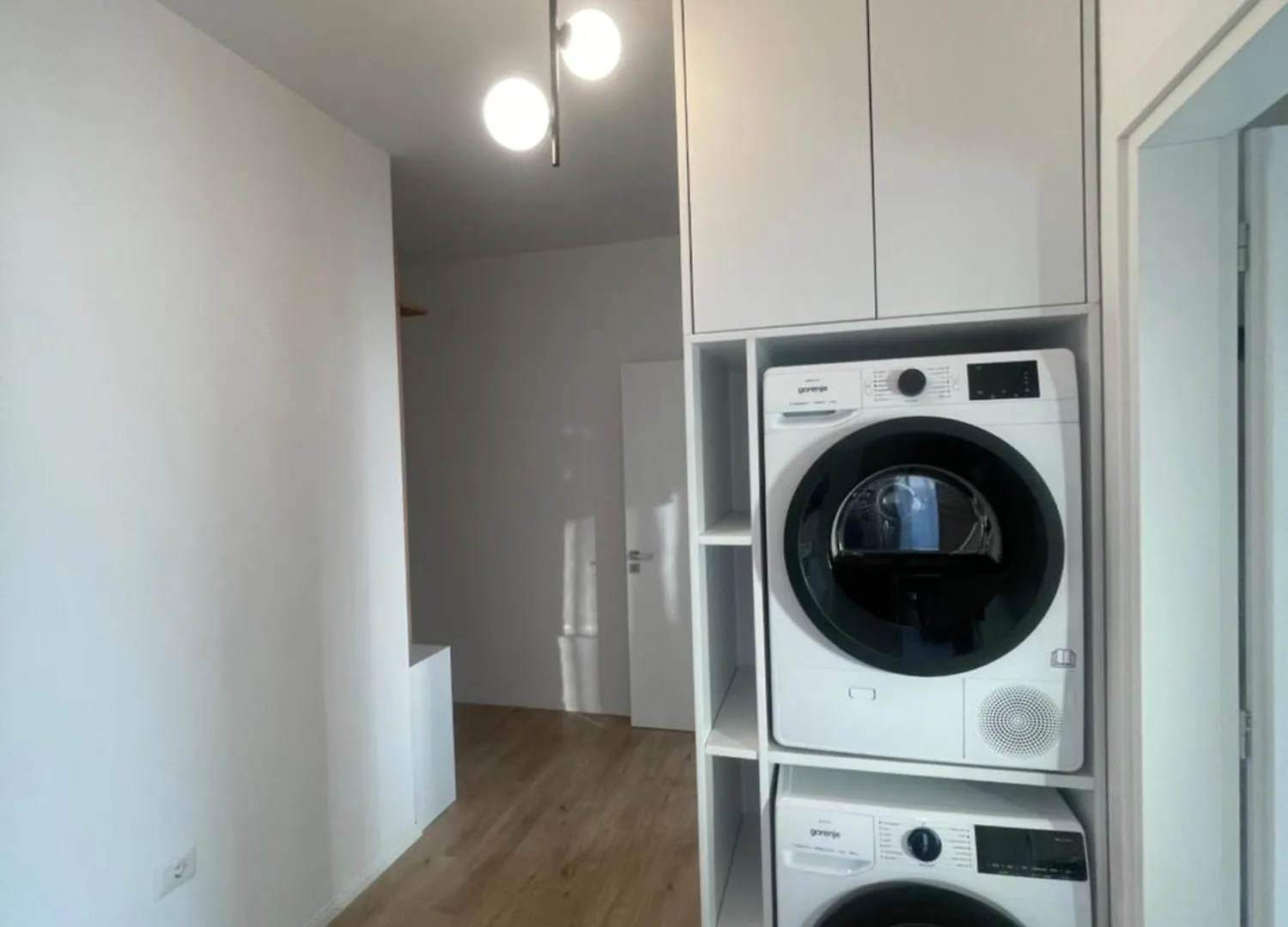 Elysium Apartment Tiran