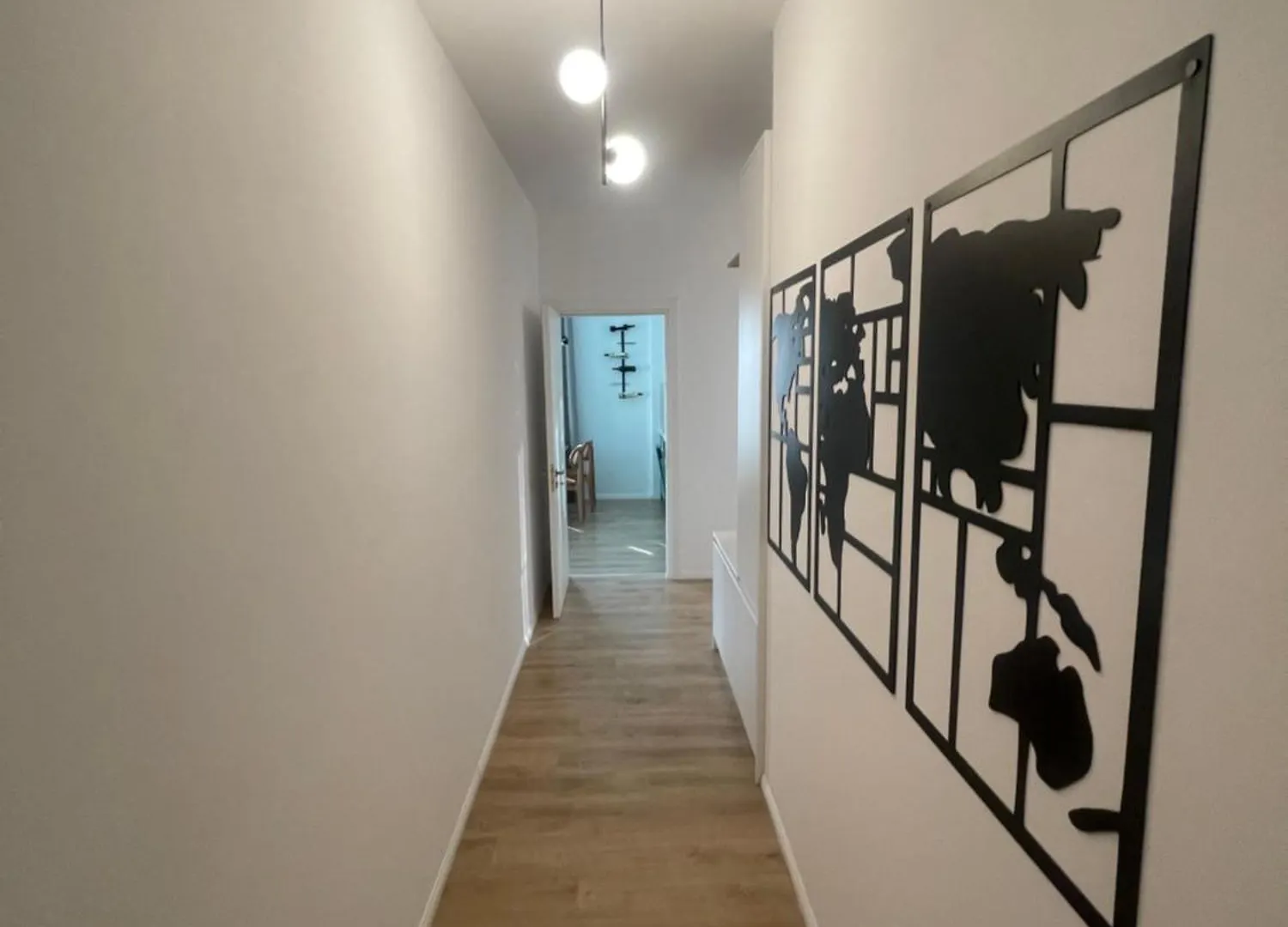 Elysium Apartment Tiran